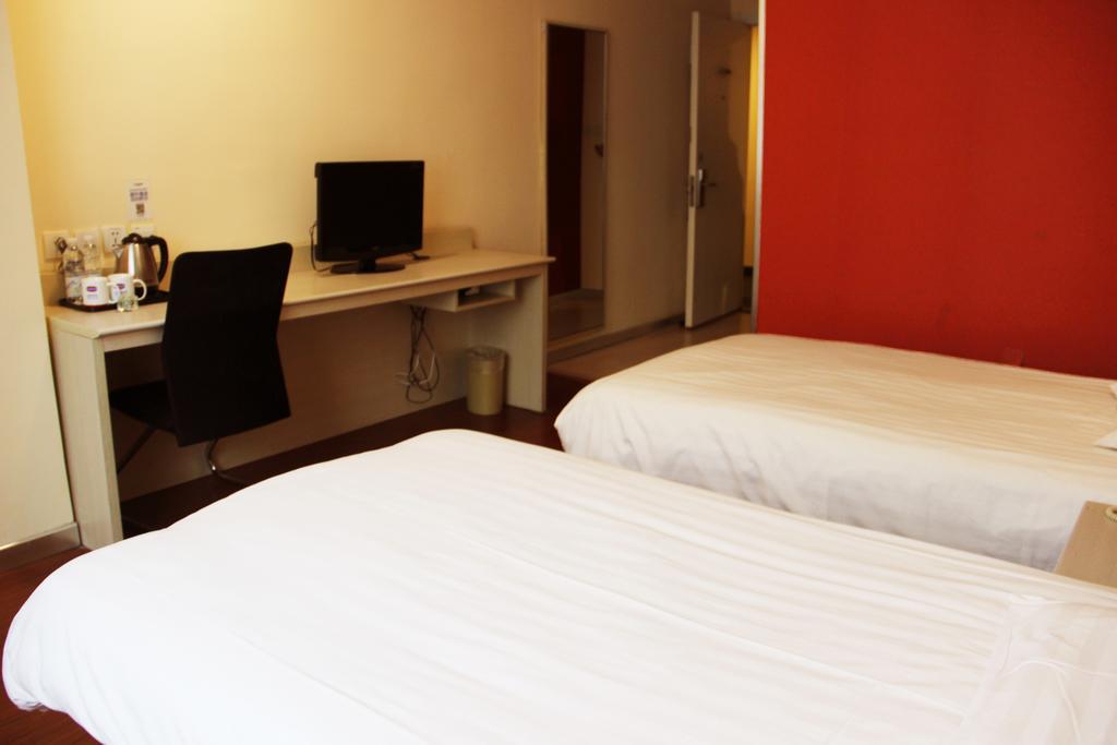 Hanting Express Wuxi Xihu Road Wuxi (Jiangsu) Bilik gambar